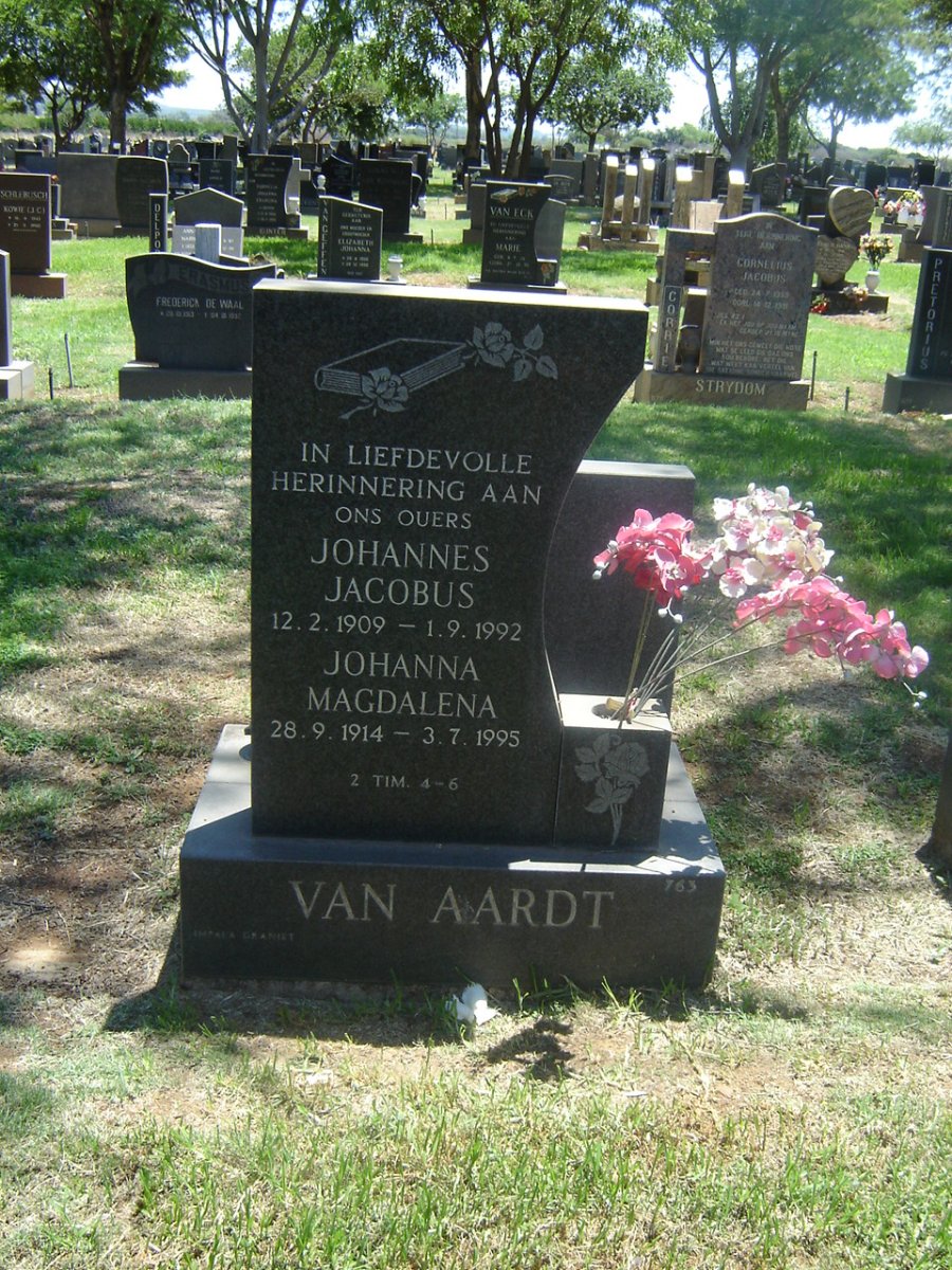 AARDT Johannes Jacobus, van 1909-1992 &amp; Johanna Magdalena 1914-1995