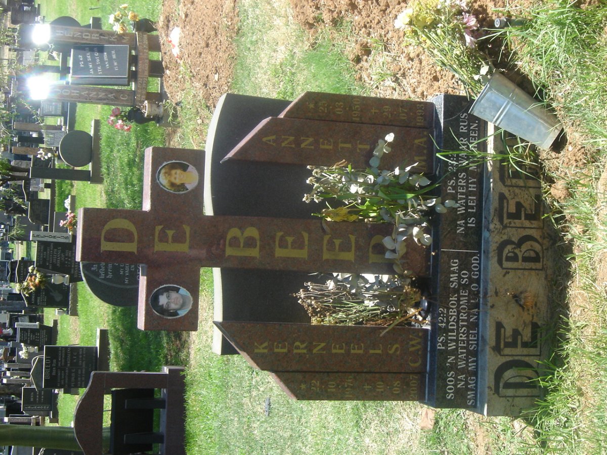 BEER Kerneels C.W., de 1976-2007 :: DE BEER Annete M.A. 195?-1993