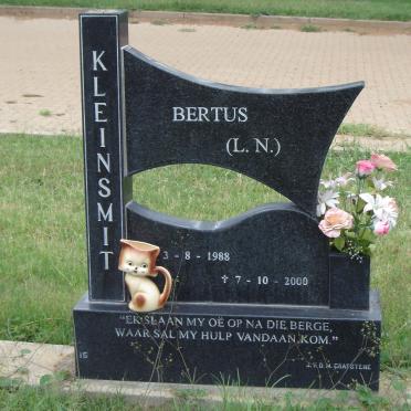KLEINSMIT L.N. 1988-2000