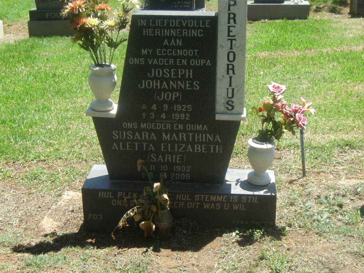 PRETORIUS Joseph Johannes 1925-1992 &amp; Susara Marthina Aletta Elizabeth 1932-2005
