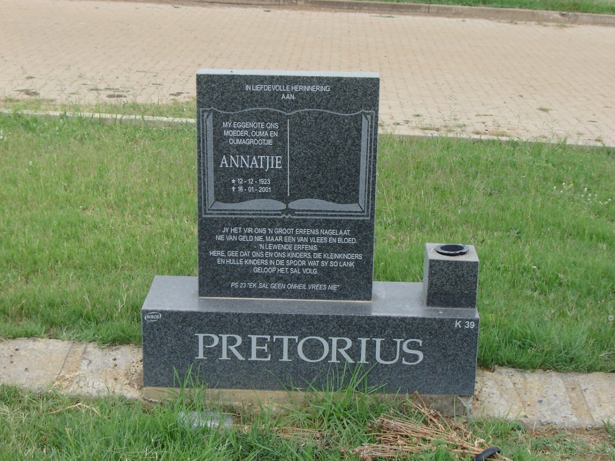 PRETORIUS Annatjie 1923-2001