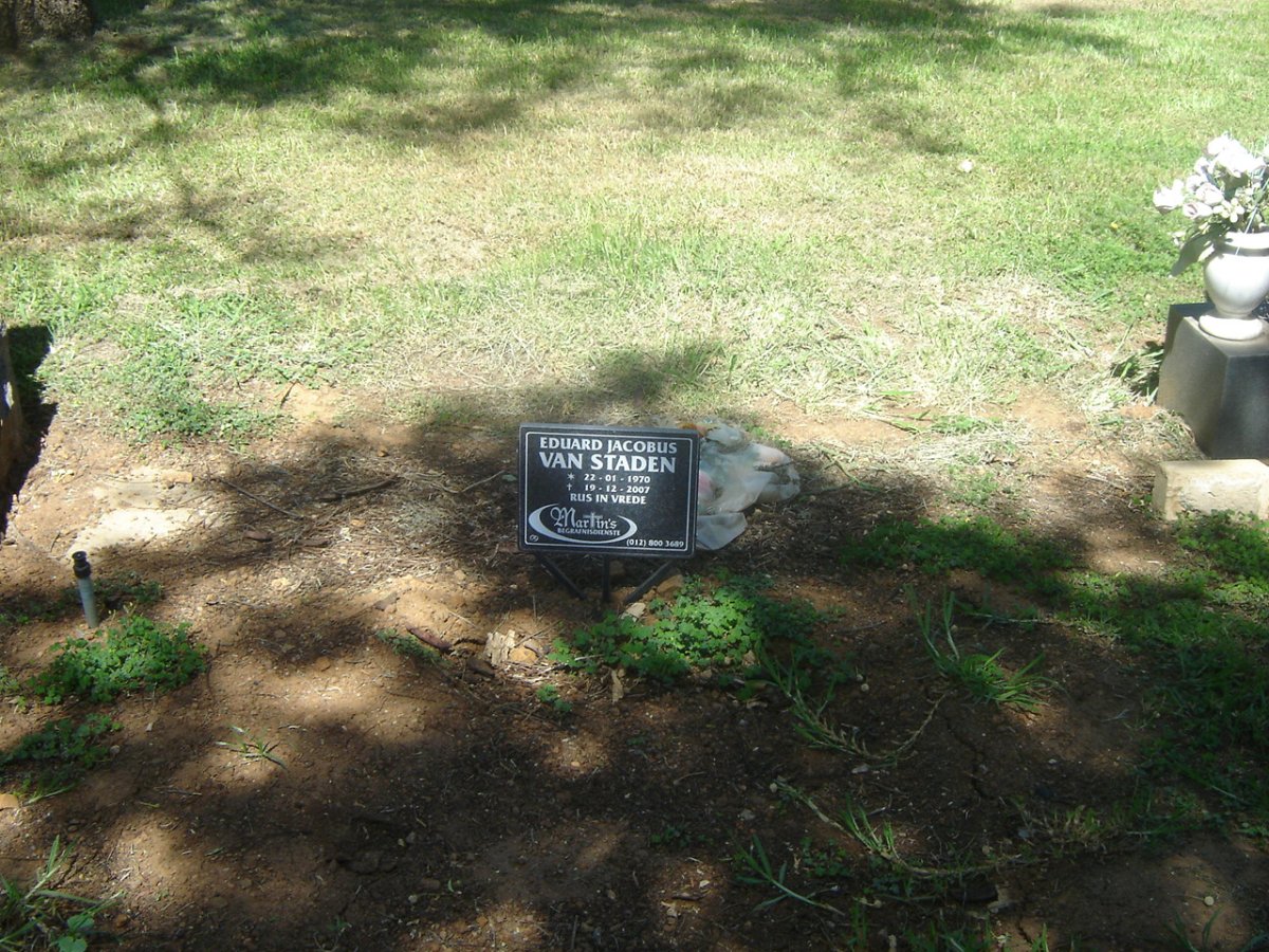 STADEN Eduard Jacobus, van 1970-2007