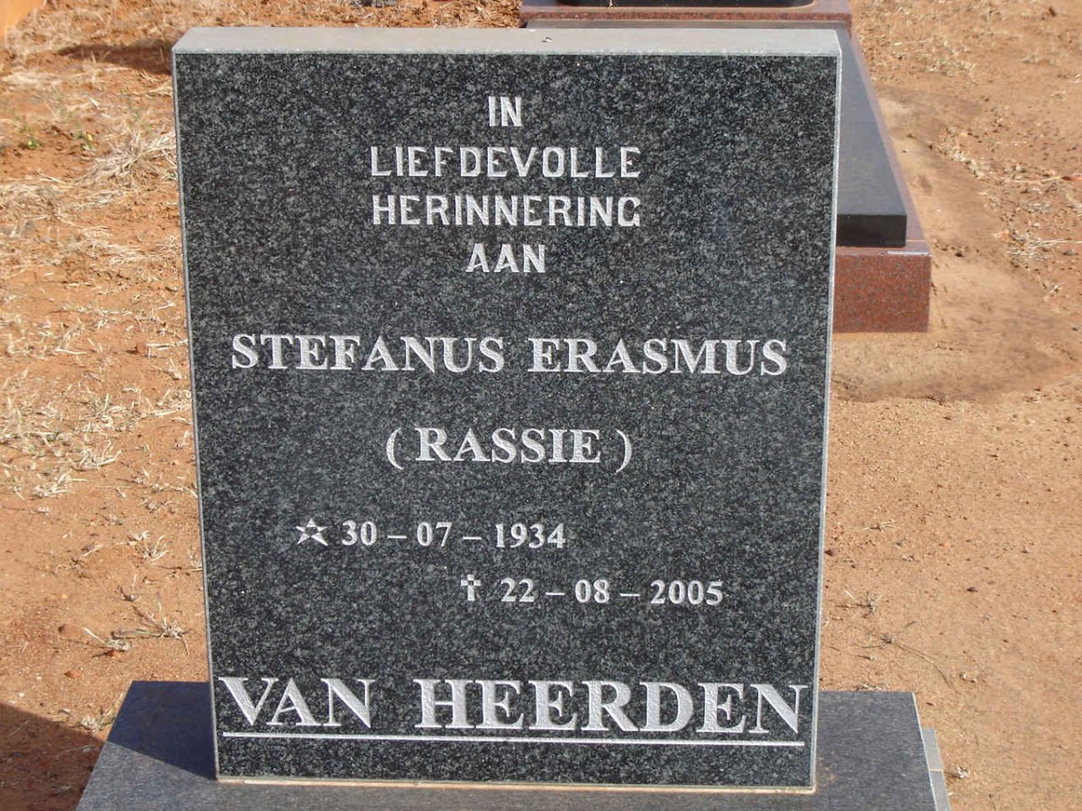 HEERDEN Stefanus Erasmus, van 1934-2005