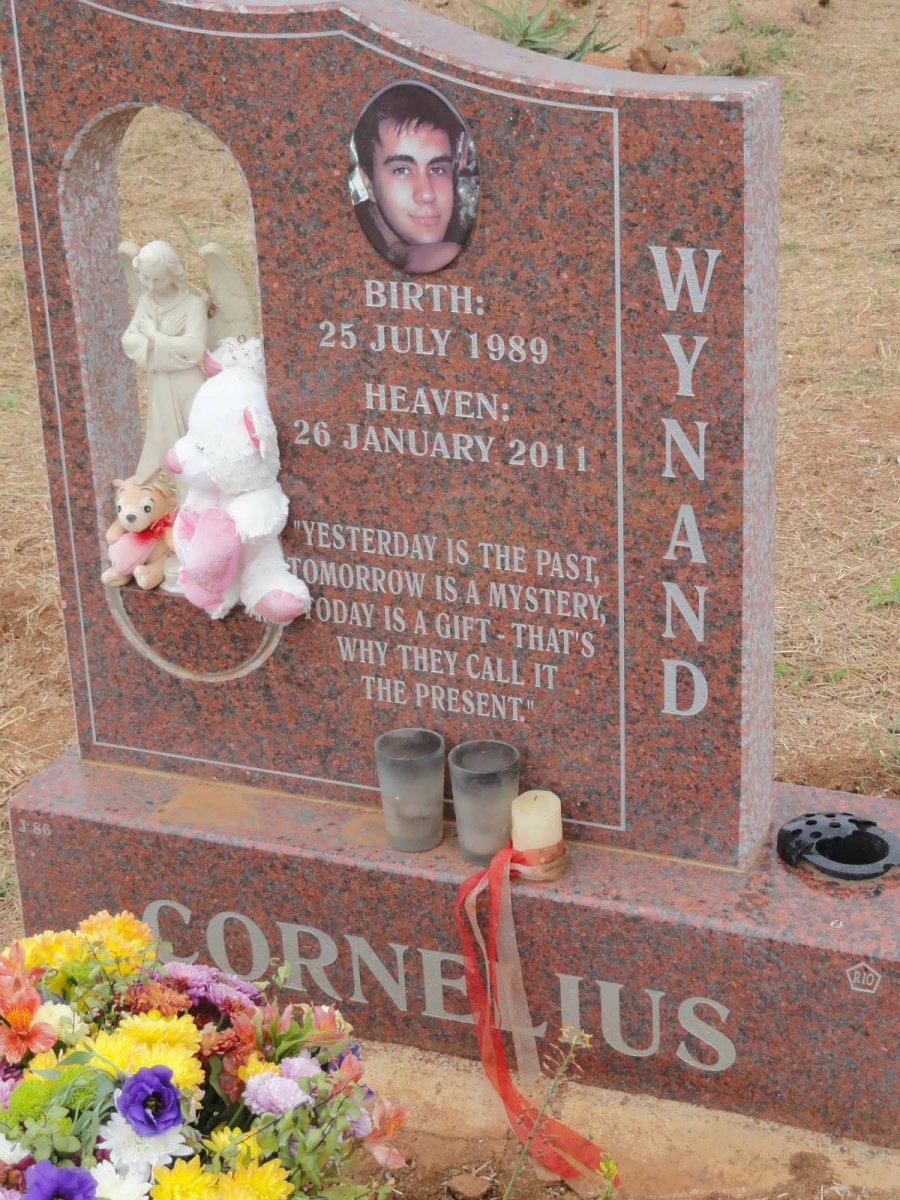 CORNELIUS Wynand 1989-2011