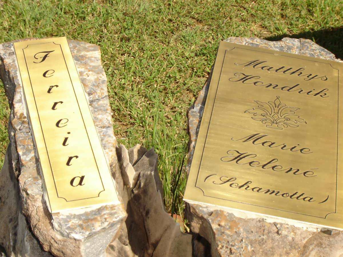 FERREIRA Matthys Hendrik 1907-1999 &amp; Marie Helena SCHAMOTTA 1913-2000