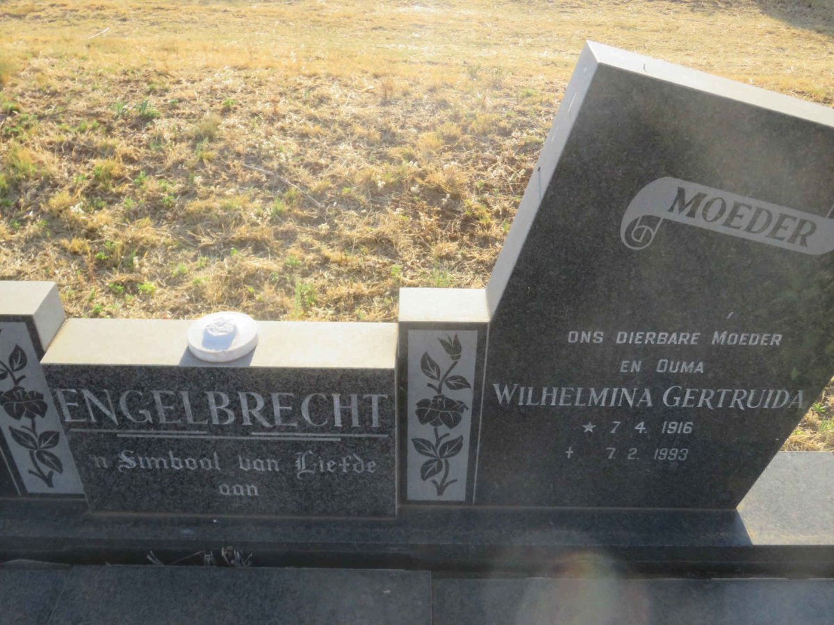 ENGELBRECHT James John 1907-1981 &amp; Wilhelmina Gertruida 1916-1993