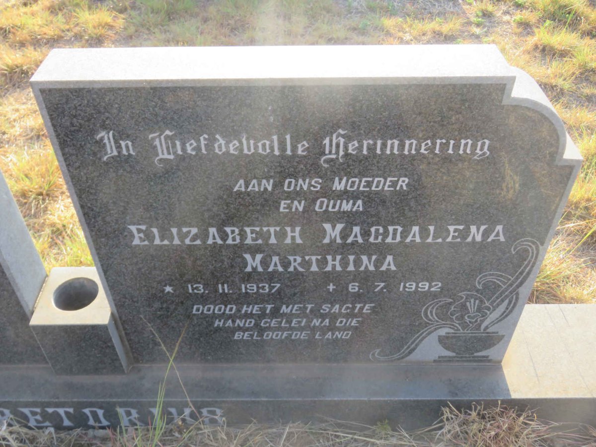 PRETORIUS Elizabeth Magdalena Marthina 1937-1992