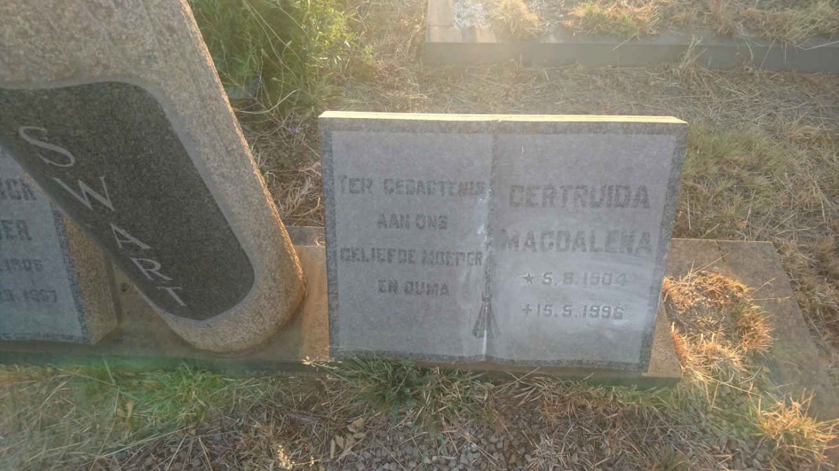SWART Christiaan Frederick Keyser 1905-1967 &amp; Gertruida Magdalena 1904-1996