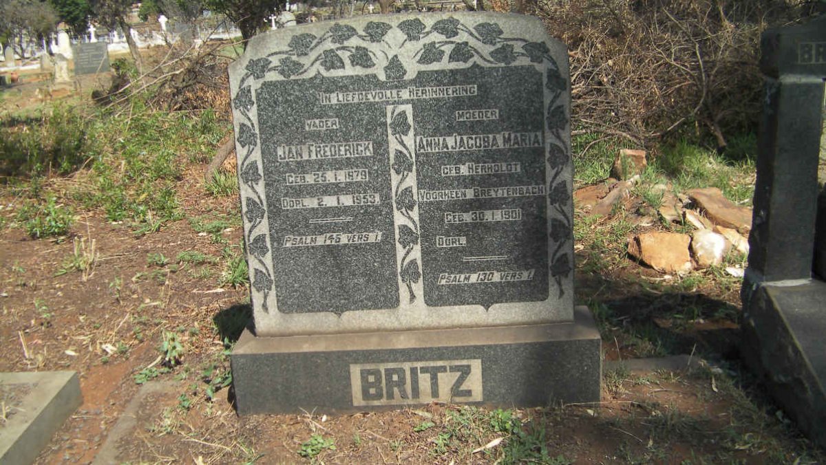 BRITZ Jan Frederick 1879-1953 &amp; Anna Jacoba Maria formerly BREYTENBACH nee HERHOLDT 1901-
