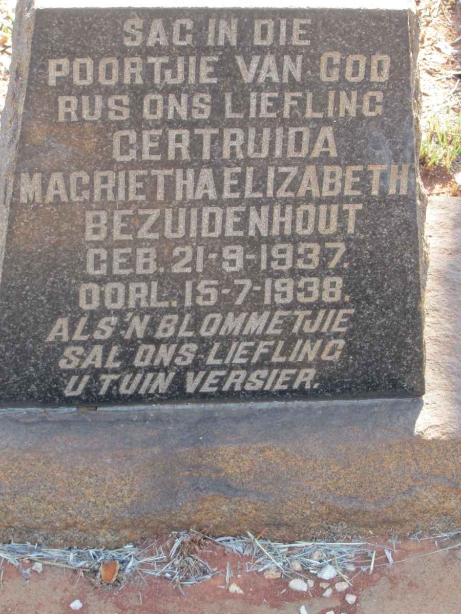 BEZUIDENHOUT Gertruida Magrietha Elizabeth 1937-1938