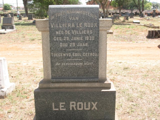 ROUX Villiera, le nee DE VILLIERS -1932
