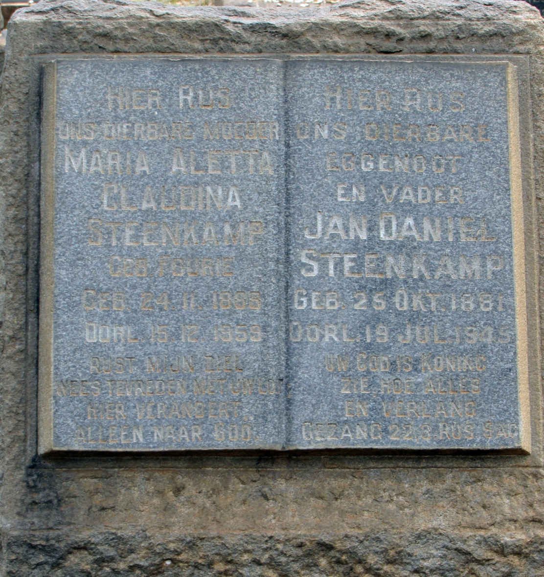 STEENKAMP Jan Daniel 1881-1945 &amp; Maria Aletta Claudina FOURIE 1885-1959
