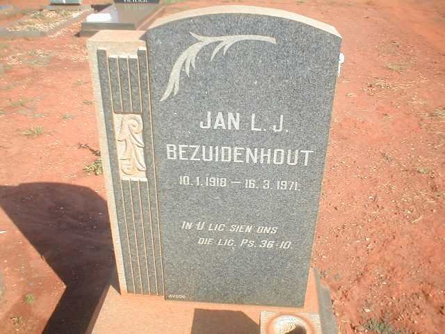 BEZUIDENHOUT Jan L.J. 1918-1971