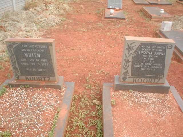 KOORTZ Willem 1915-1977 &amp; Petronella Johanna BOOYSEN 1914-197?