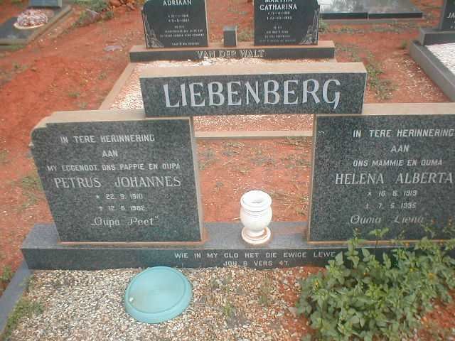 LIEBENBERG Petrus Johannes 1910-1982 &amp; Helena Alberta 1919-1995