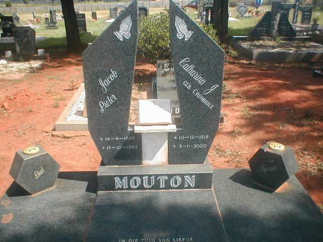 MOUTON Jacob Pieter 1899-1983 &amp; Catharina J. CROMHOUT 1918-2000
