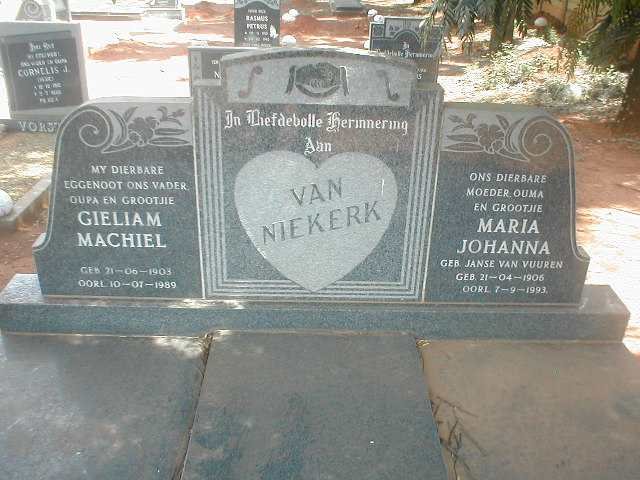 NIEKERK Gieliam Machiel, van 1903-1989 &amp; Maria Johanna JANSE VAN VUUREN 1906-1993