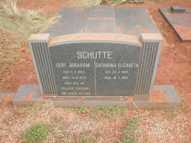 SCHUTTE Gert Abraham 1903-1978 &amp; Catharina Elizabeth 1904-1990