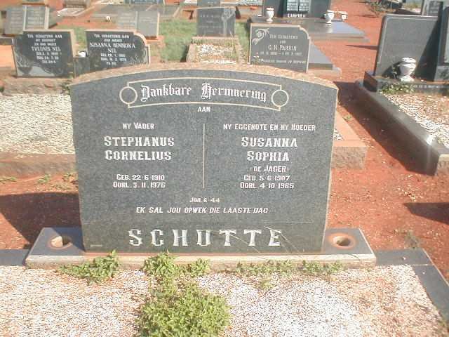 SCHUTTE Stephanus Cornelius 1910-1976 &amp; Susanna Sophia DE JAGER 1907-1965