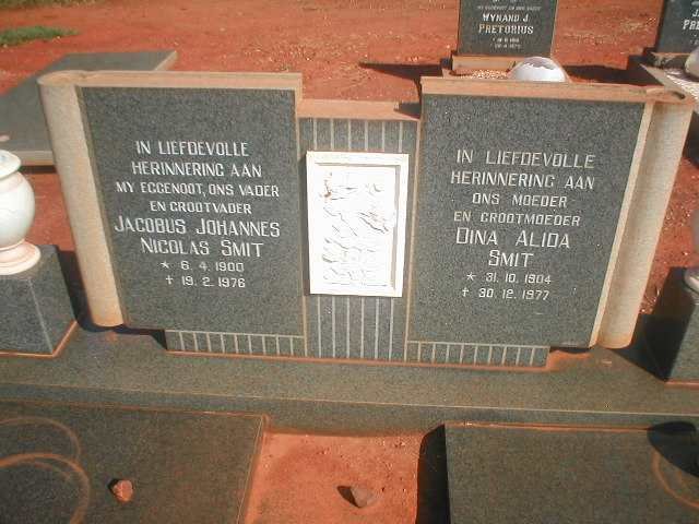 SMIT Jacobus Johannes Nicolas 1900-1976  &amp; Dina Alida 1904-1977