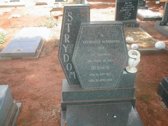 STRYDOM Hendrik 1907-1989