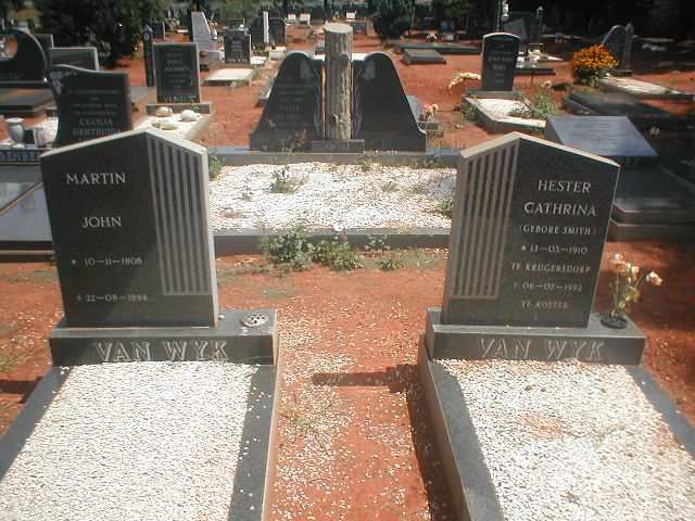 WYK Martin John, van 1908 - 1994 &amp; Hester Cathrina SMITH 1910 - 1992