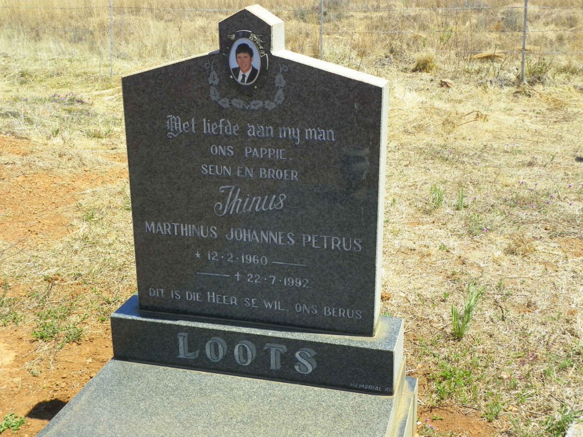 LOOTS Marthinus Johannes Petrus 1960-1992