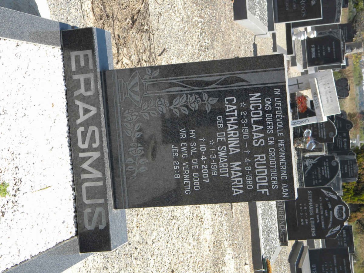 ERASMUS Nicolaas Rudolf 1910-1980 &amp; Catharina Maria DE SWARDT 1919-2007