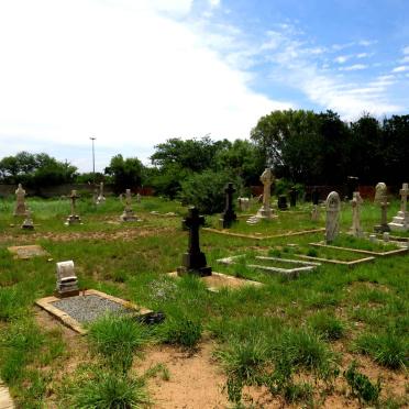 North West, MAHIKENG / MAFIKENG, Main cemetery