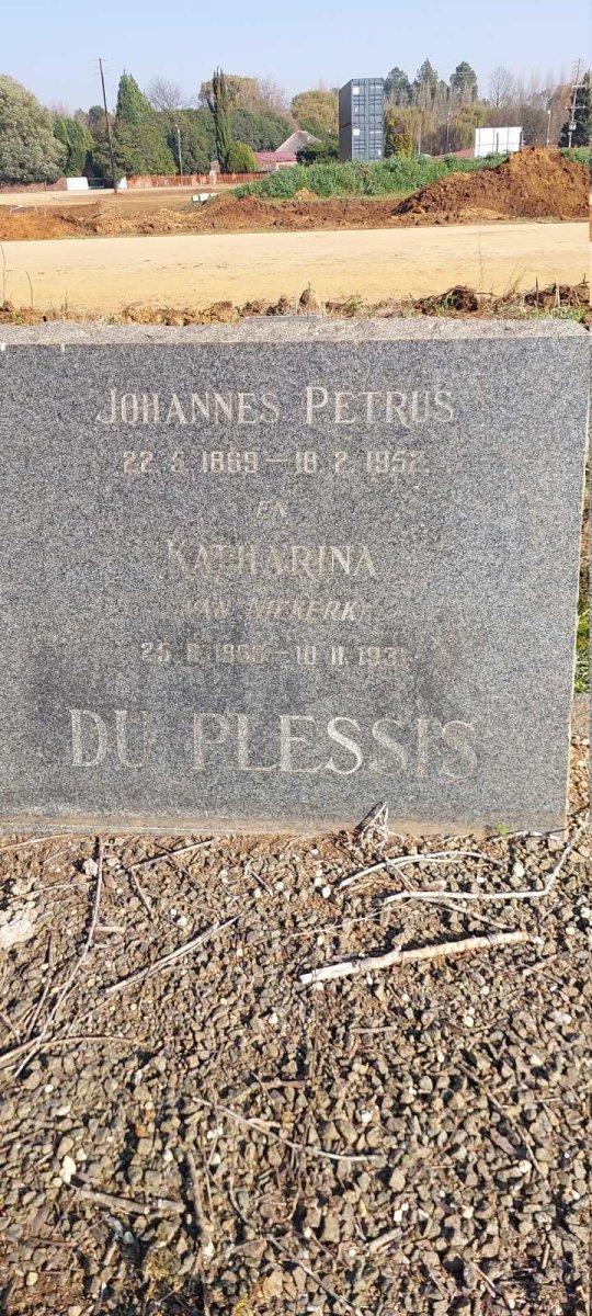 PLESSIS Johannes Petrus, du 1869-1952 & Katharina VAN NIEKERK 186?-1931