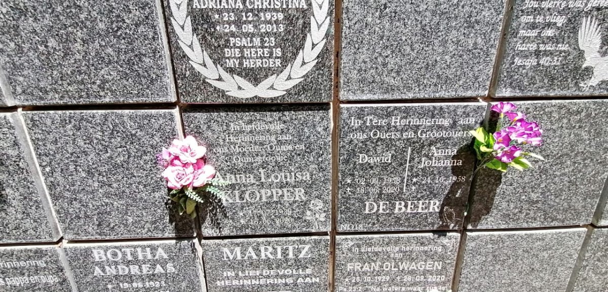 KLOPPER Anna Louisa 1939-2020 :: DE BEER David 195?-2020 &amp; Anna Johanna 1958-