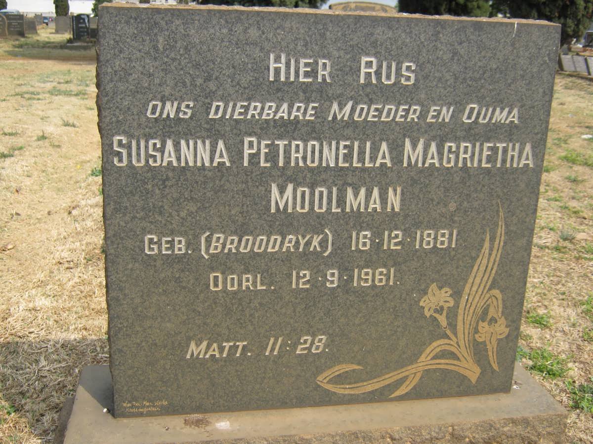 MOOLMAN Susanna Petronella Magrietha nee BROODRYK 1881-1961