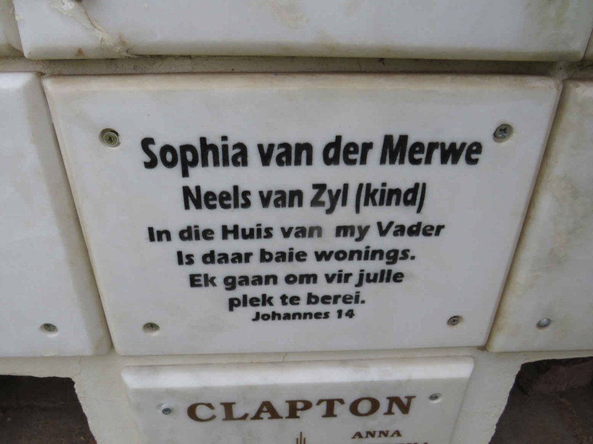 MERWE Sophia, van der :: VAN ZYL Neels