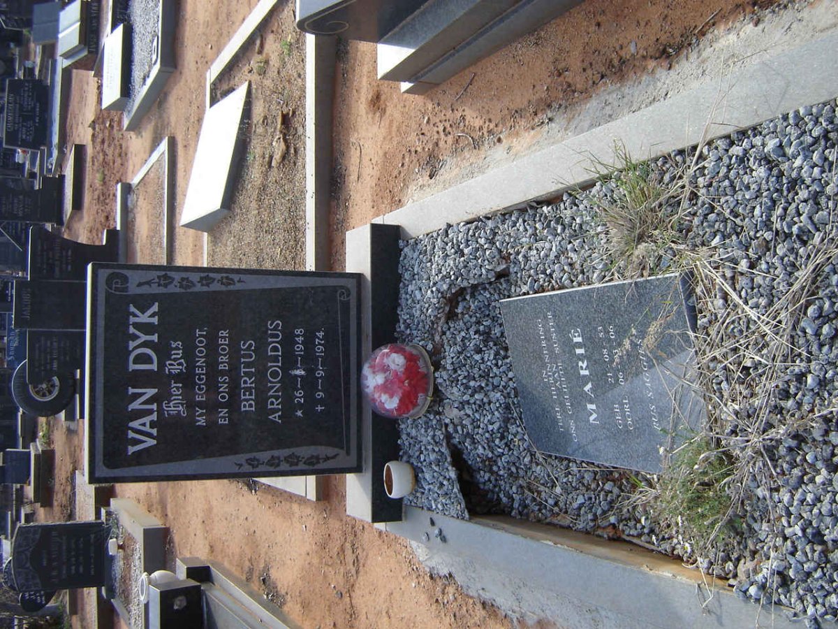 DYK Bertus Arnoldus, van 1948-1974 :: VAN DYK Marie 1953-2006
