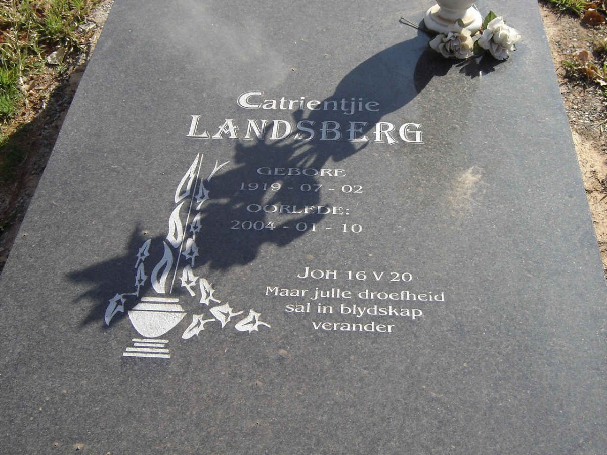 LANDSBERG Catrientjie 1919-2004
