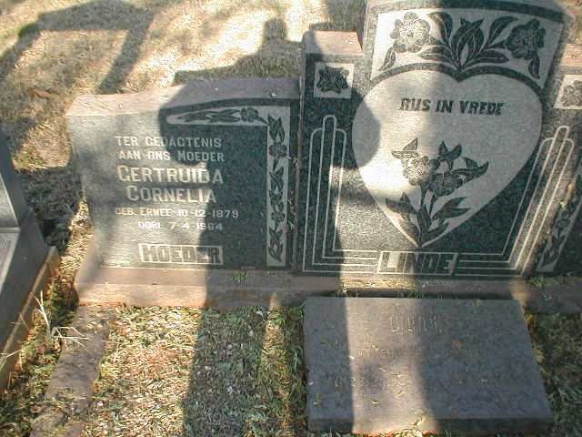 LINDE Gertruida Cornelia nee ERWEE 1879-1964