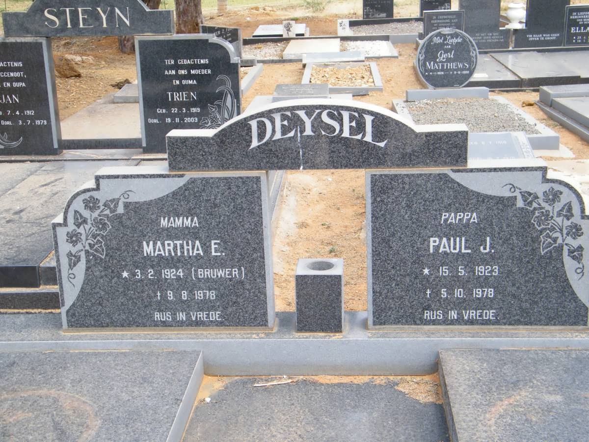 DEYSEL Paul J. 1923-1978 &amp; Martha E. BRUWER 1924-1978