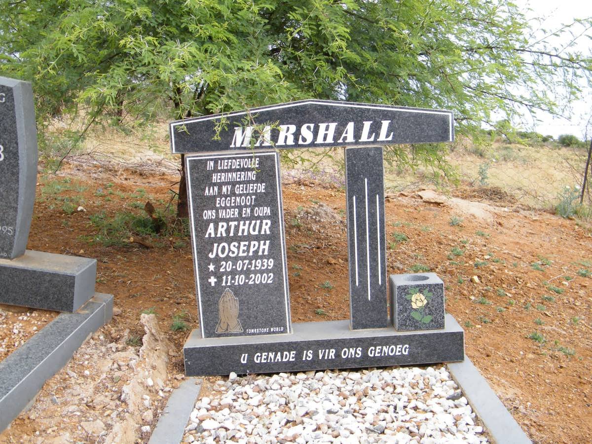MARSHALL Arthur Joseph 1939-2002