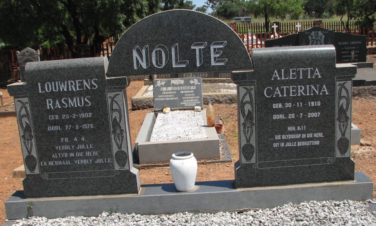 NOLTE Louwrens Rasmus 1902-1976 &amp; Aletta Caterina 1910-2007