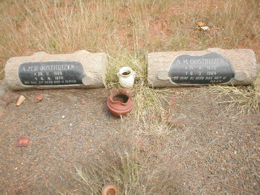 OOSTHUIZEN A.M.D. 1888-1970 &amp; A.M. 1872-1964