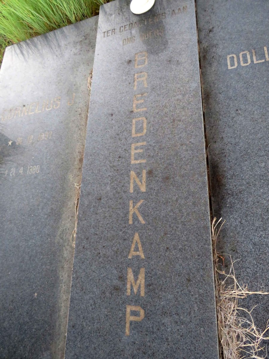 BREDENKAMP Cornelius J. 1897-1980 & Dollie J.G.M. 1902-1977_1