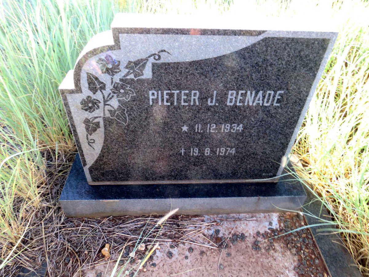 BENADE Pieter J. 1934-1974