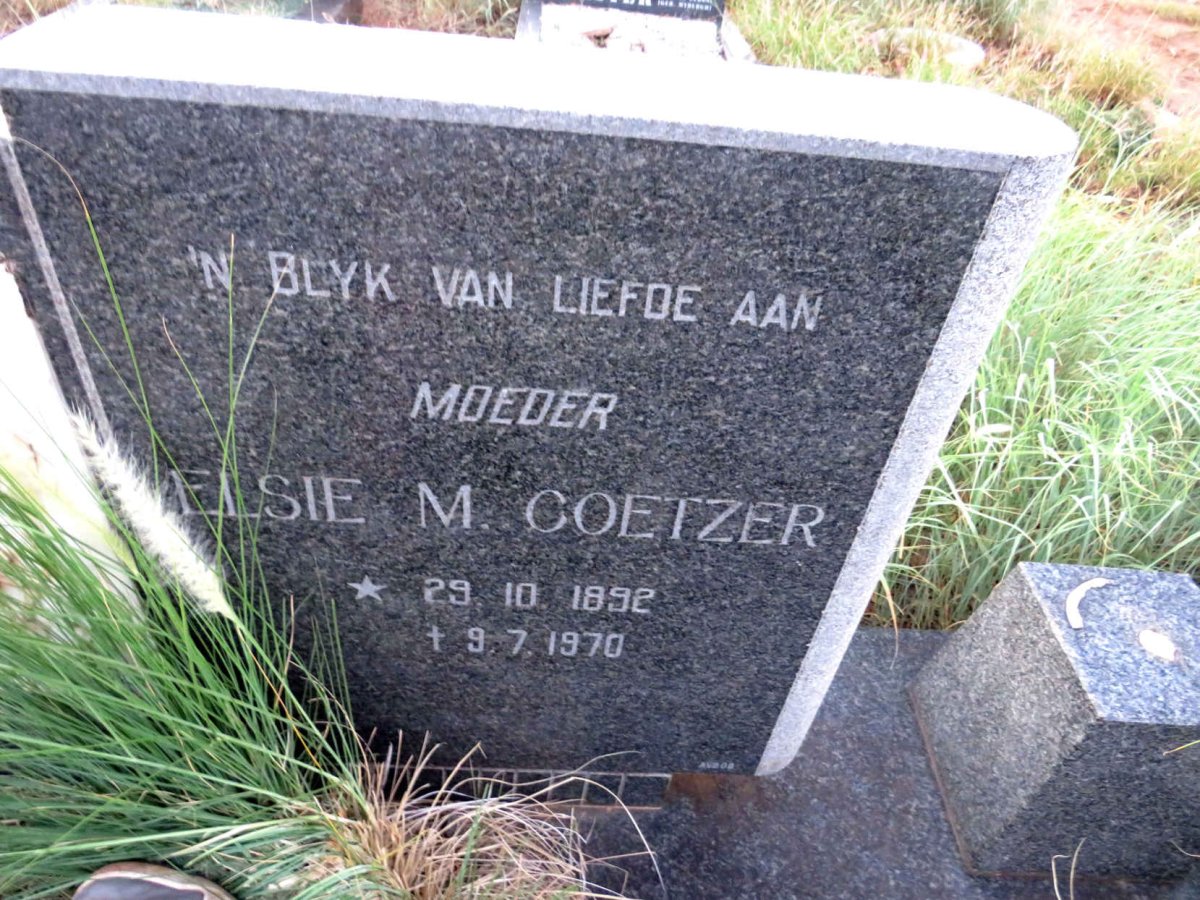 COETZER Gert J. 1881-1969 & Elsie M. 1892-1970_2