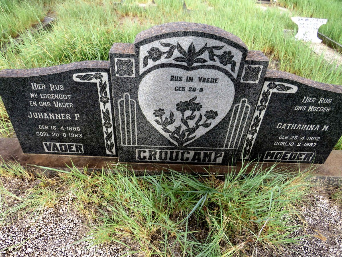 CROUCAMP Johannes P. 1898-1963 & Catharina M. 1902-1997