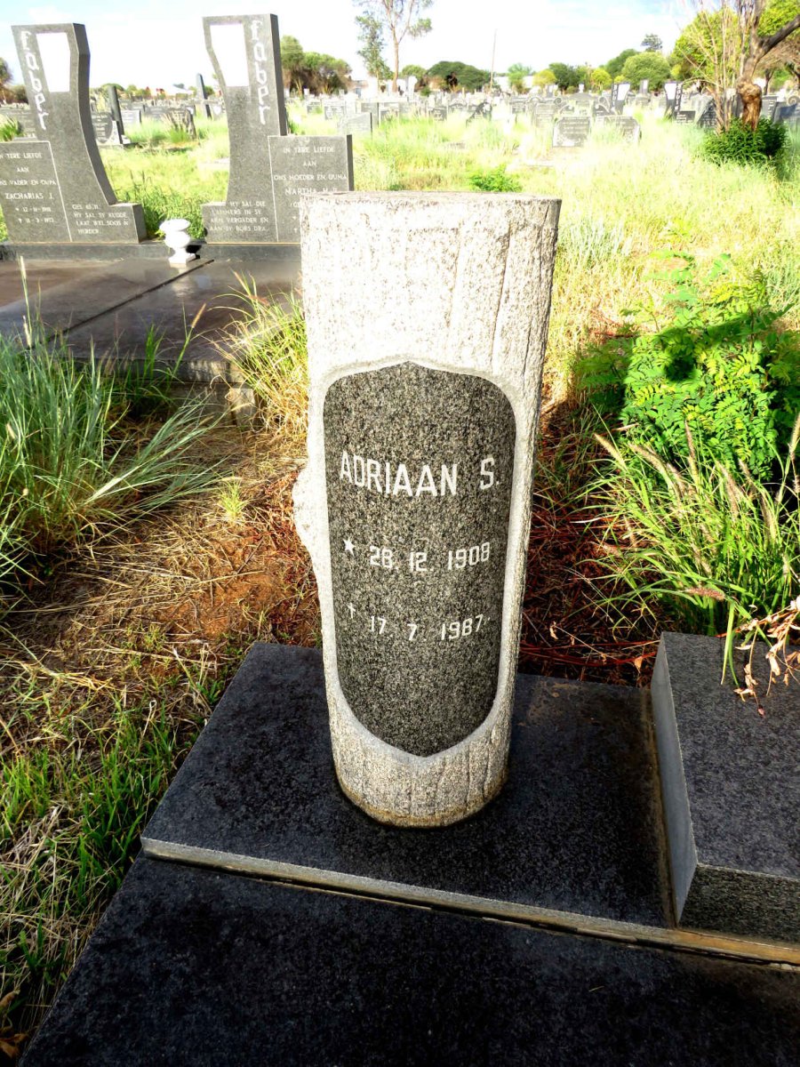 ENGELBREG Adriaan S. 1908-1987 & Maria S. HOLTZHAUSEN 1911-1973_2