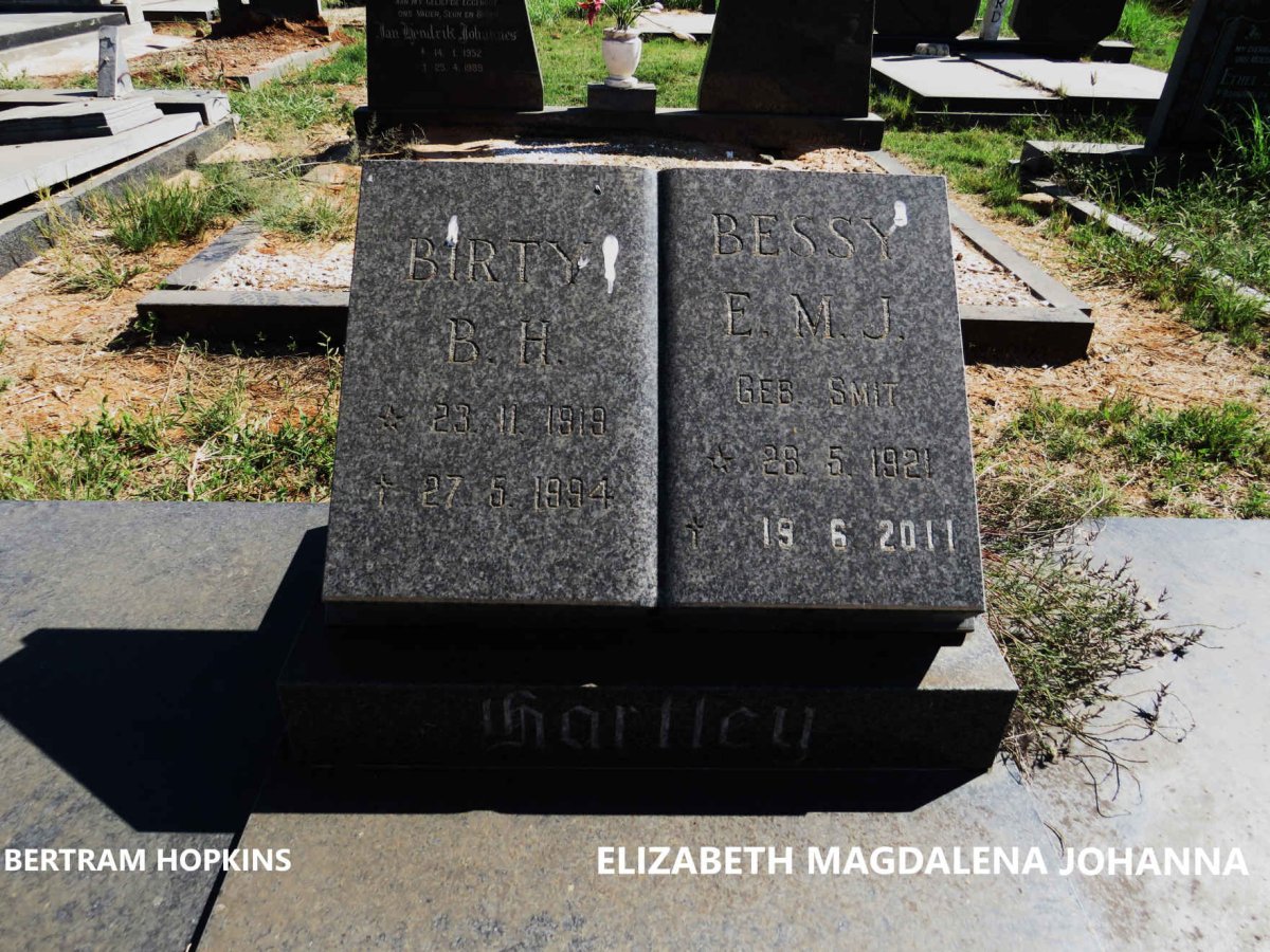 HARTLEY Bertram Hopkins 1919-1994 & Elizabeth Magdalena Johanna SMIT 1921-2011