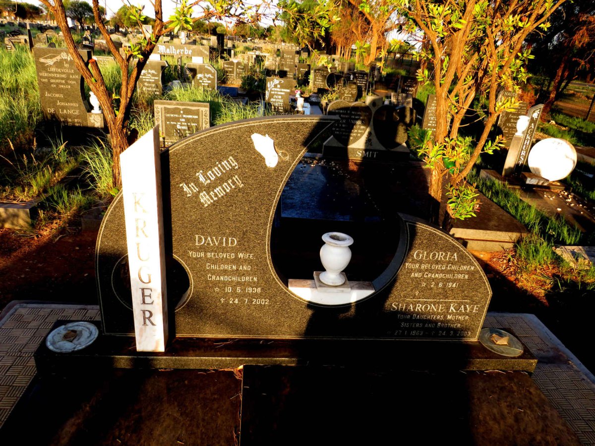 KRUGER David 1938-2002 & Gloria 1941- :: KRUGER Sharone Kaye 1963-2003_1