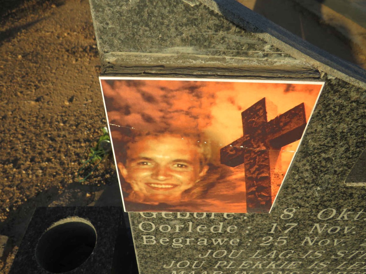 OOSTHUIZEN Rynardt 1991-2011_2