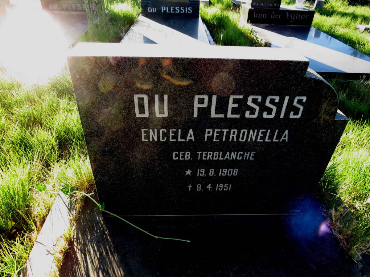 PLESSIS Engela Petronella, du nee TERBLANCHE 1908-1951