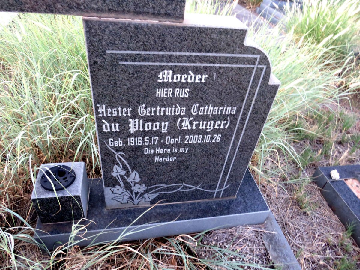 PLOOY George Nathaniel, du 1900-1977 & Hester Gertruida Catharina KRUGER 1916-2003_2